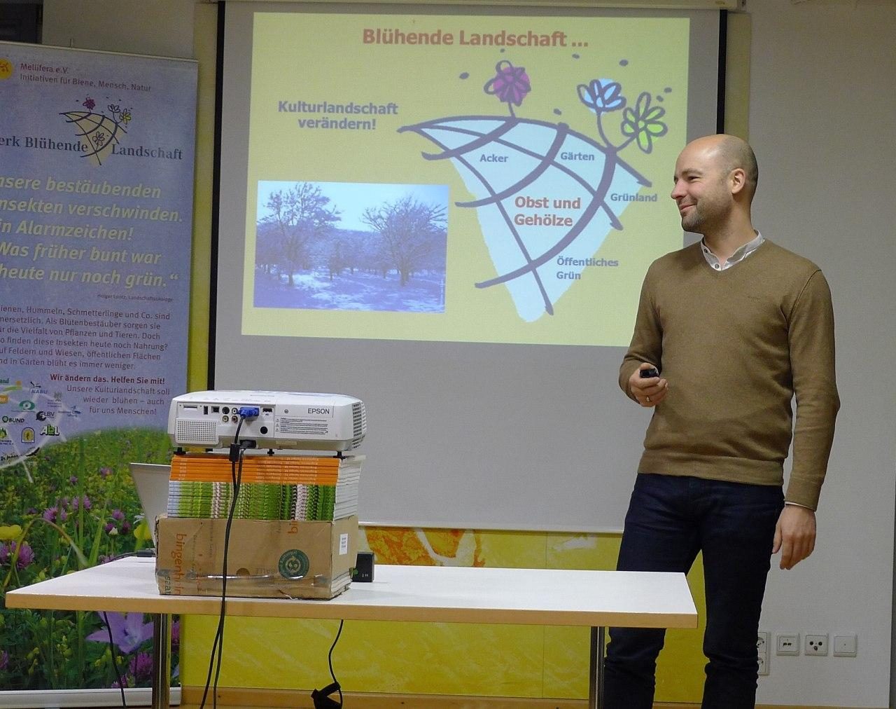 Dr. Matthias Wucherer beim NBL-Vortrag